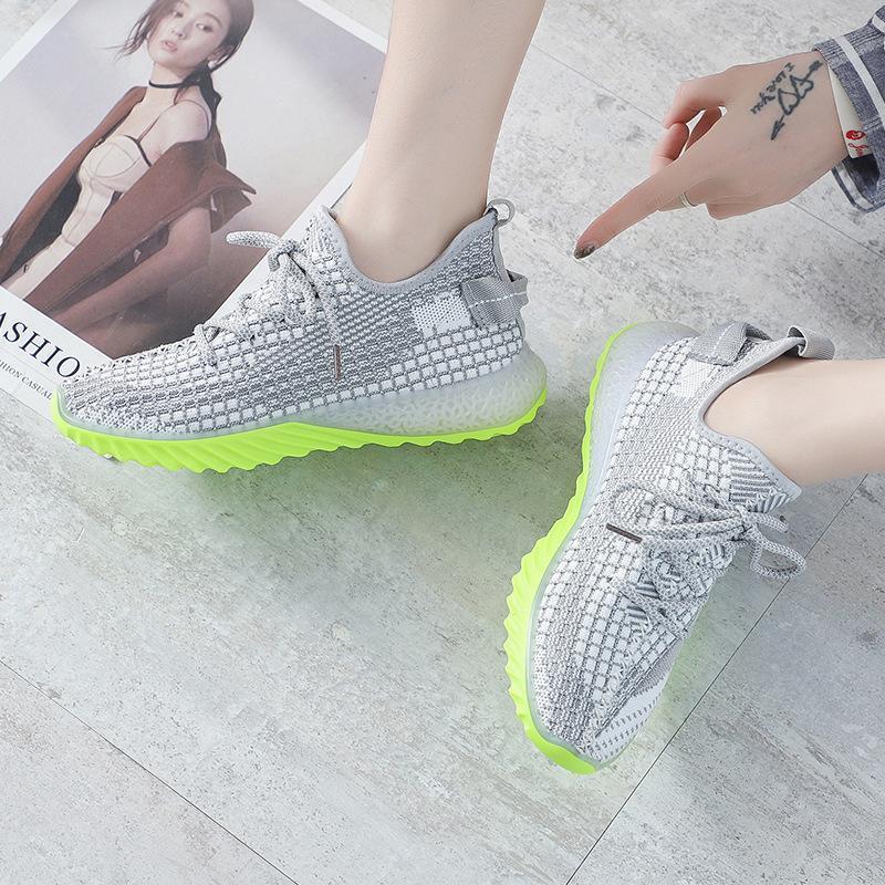 Net Surface Breathable Lace-Up Yeezy Sneakers